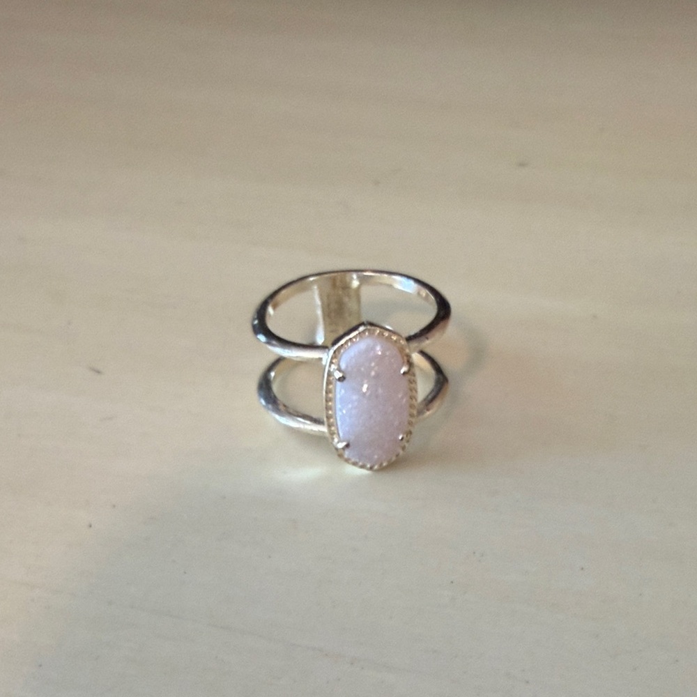 Kendra scott white textured stone ring, gold